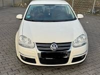 Gebraucht VW Jetta 150 PS (110 kW) 2007 Weiß Limousine