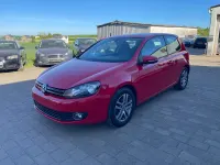 Gebraucht VW Golf VI Comfortline 122 PS (89 kW) 2009 Rot Kleinwagen