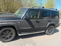 Second-hand Jeep Commander 217 CP (159 kW) 2007 Negru SUV