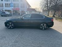 Gebraucht BMW 318 Luxury Line 143 PS (105 kW) 2015 Schwarz Limousine