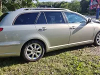 Gebraucht Toyota Avensis Executive 177 PS (130 kW) 2005 Grün Limousine