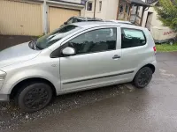 Gebraucht VW Fox 54 PS (39 kW) 2006 Silber Kleinwagen