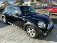 Gebraucht Mini ONE 98 PS (72 kW) 2011 Schwarz Kleinwagen