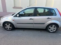 Gebraucht Ford Fiesta 2007 Silber Kleinwagen