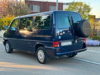 Second-hand VW Caravelle 102 CP (75 kW) 2001 Albastru Van