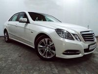 Gebraucht Mercedes E350 265 PS (194 kW) 2011 Weiß Limousine