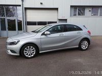 Gebraucht Mercedes A200 136 PS (100 kW) 2013 Silber Limousine