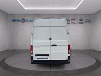 Gebraucht VW Crafter 140 PS (102 kW) 2018 Candyweiß (weiß) Van