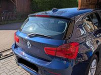 Gebraucht BMW 120 Advantage 190 PS (139 kW) 2015 Blau Kleinwagen