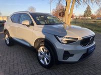 Gebraucht Volvo XC40 Core 163 PS (119 kW) 2025 Grau SUV