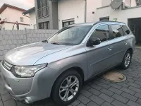 Gebraucht Mitsubishi Outlander 150 PS (110 kW) 2013 Silber SUV