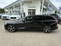 Gebraucht Volvo V60 Plus 197 PS (144 kW) 2025 Schwarz Kombi