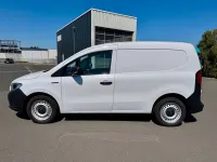 Gebraucht Mercedes eCitan 89 kW (122 PS) 2024 Weiß Van / Kleinbus