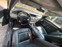 Gebraucht BMW 520 187 PS (137 kW) 2013 Schwarz Kombi