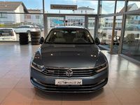 Usata VW Passat Highline 190 CV (139 kW) 2018 Blu Station wagon