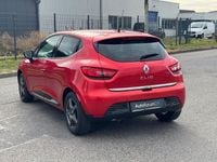 Gebraucht Renault Clio IV Luxe 73 PS (53 kW) 2016 Rot Limousine
