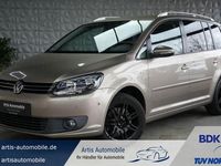 Gebraucht VW Touran Cup 140 PS (102 kW) 2014 Beige Van / Kleinbus