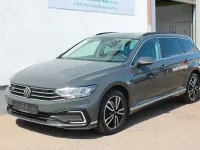 Gebraucht VW Passat GTE 156 PS (114 kW) 2021 Grau Kombi