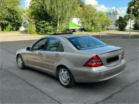 Gebraucht Mercedes C240 Elegance 2000 Gold Limousine