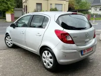 Gebraucht Opel Corsa Edition 87 PS (63 kW) 2011 Silber Kleinwagen