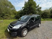 Gebraucht Peugeot Partner Tepee 119 PS (87 kW) 2016 Schwarz Van / Kleinbus