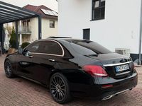 Gebraucht Mercedes E400 Avantgarde 333 PS (244 kW) 2018 Schwarz Limousine