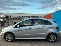 Gebraucht Mercedes B200 136 PS (100 kW) 2008 Silber Van / Kleinbus