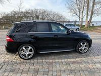 Gebraucht Mercedes ML350 258 PS (189 kW) 2014 Schwarz SUV