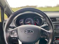 Gebraucht Kia Rio 90 PS (66 kW) 2012 Schwarz Kleinwagen