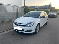 Gebraucht Opel Astra GTC 116 PS (85 kW) 2009 Weiß Limousine