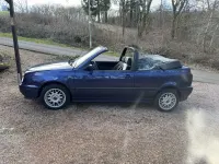 Gebraucht VW Golf Cabriolet 90 PS (66 kW) 1995 Blau Cabrio