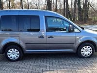 Gebraucht VW Caddy 85 PS (62 kW) 2011 Silber Van / Kleinbus