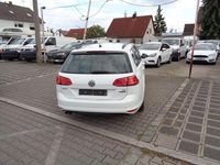 Gebraucht VW Golf VII Trendline 110 PS (80 kW) 2016 Weiß Kombi