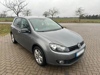 Gebraucht VW Golf VI Match 105 PS (77 kW) 2012 Grau Kleinwagen