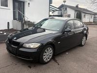 Second-hand BMW 318 129 CP (94 kW) 2006 Negru Berlinǎ