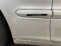 Gebraucht Mercedes C180 Classic 129 PS (94 kW) 2001 Orange Limousine