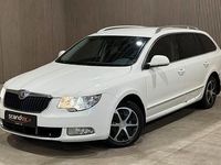 Gebraucht Skoda Superb 140 PS (102 kW) 2011 Weiß Limousine