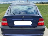 Gebraucht Opel Vectra 101 PS (74 kW) 1997 Blau Limousine