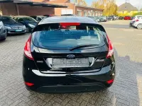 Gebraucht Ford Fiesta Celebration 101 PS (74 kW) 2016 Silber Kleinwagen
