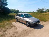 Gebraucht Opel Astra 72 PS (52 kW) 1997 Gold Kombi