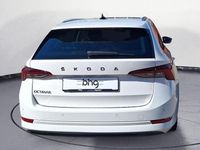 Gebraucht Skoda Octavia Style 116 PS (85 kW) 2023 Weiß Kombi