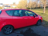 Second-hand Opel Meriva 2012 Roșu Monovolum