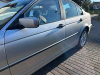 Gebraucht BMW 316 105 PS (77 kW) 1999 Silber Limousine