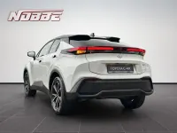 Neu Toyota C-HR 197 PS (144 kW) 2025 Schneeweiß/schwarz SUV