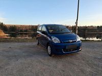 Gebraucht Daihatsu Cuore 69 PS (50 kW) 2008 Blau Kleinwagen