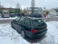Gebraucht BMW 320 110 PS (80 kW) 2003 Grün Kombi