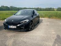Gebraucht BMW 118 Shadowline 150 PS (110 kW) 2020 Schwarz Kleinwagen