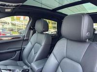 Gebraucht Porsche Macan Basis 265 PS (194 kW) 2022 Schwarz SUV