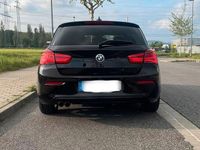 Gebraucht BMW 120 Sport Line 190 PS (139 kW) 2017 Schwarz Kleinwagen