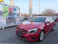 Gebraucht Mercedes A180 122 PS (89 kW) 2013 Rot Kleinwagen